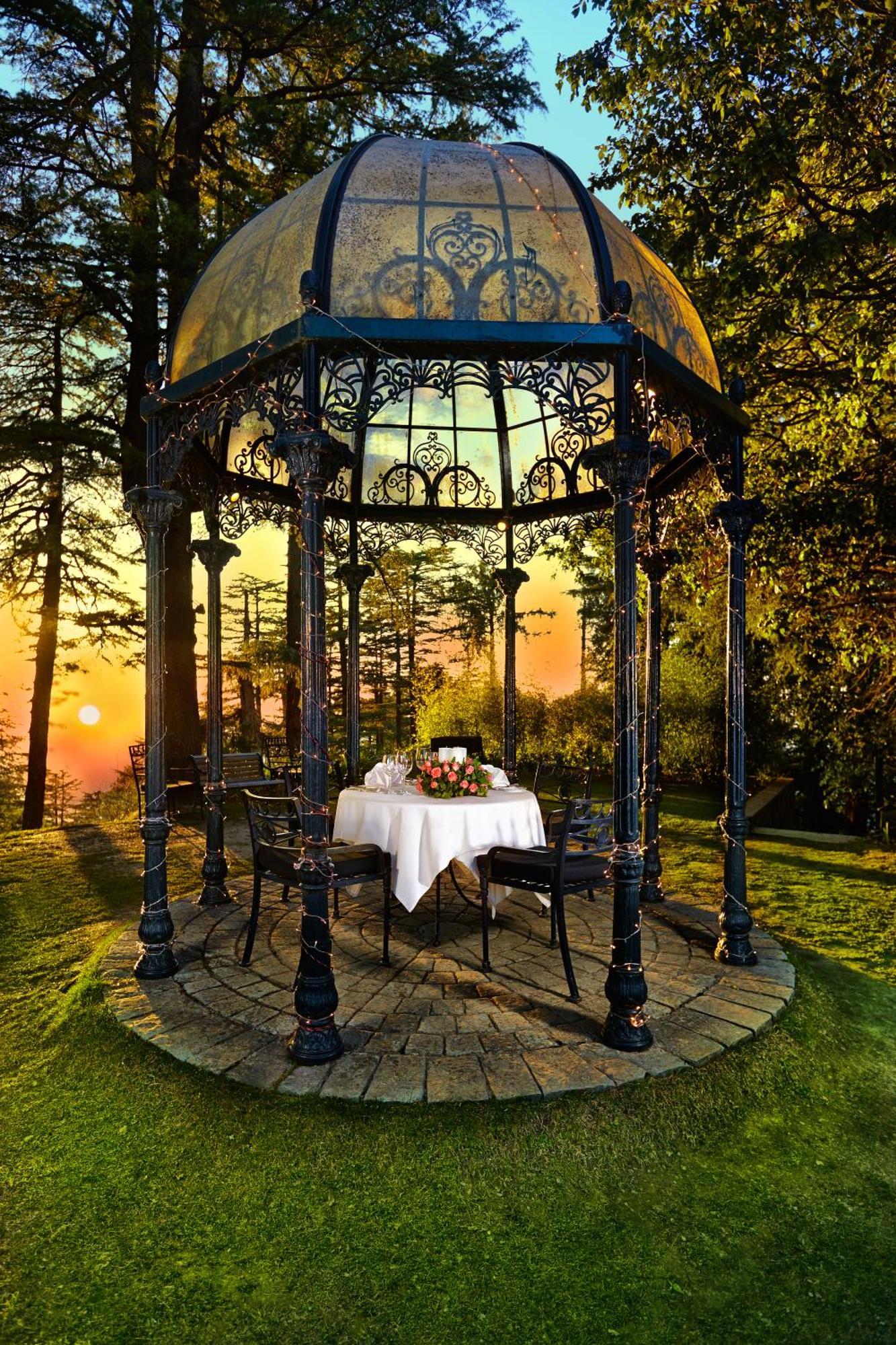 Wildflower Hall, An Oberoi Resort, Shimla Esterno foto